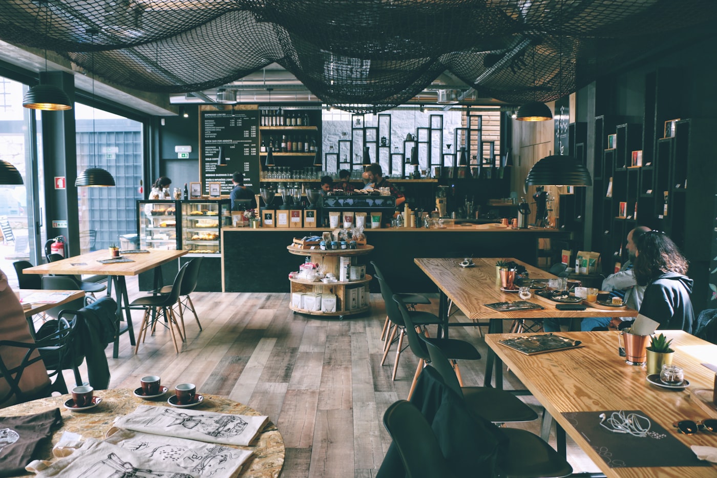 Coffee Shops & Cafés